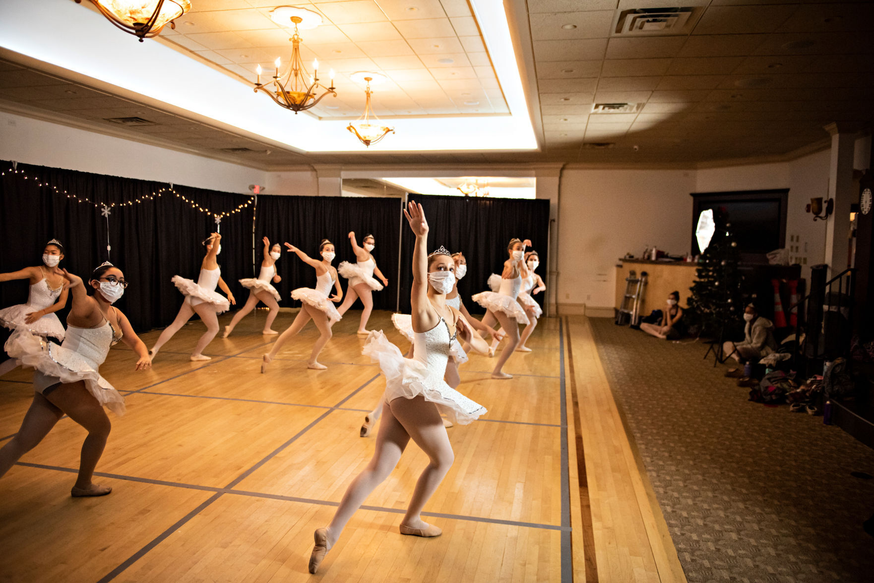 122420_nws_nutcracker